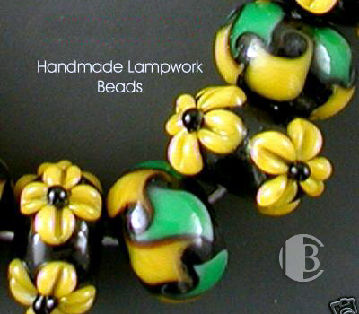 glass bead partial detailed view