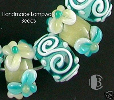 glass bead partial detailed view