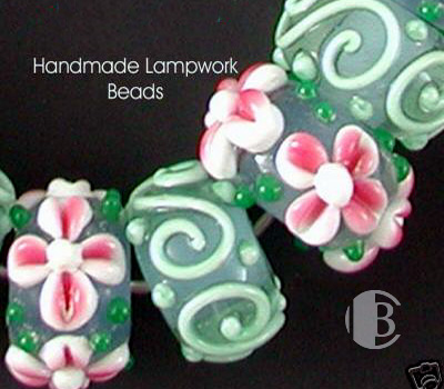 glass bead partial detailed view