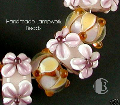 glass bead partial detailed view