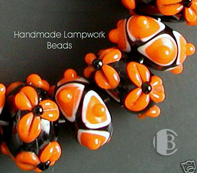 glass bead partial detailed view