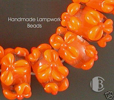 single glass bead partial detailed view