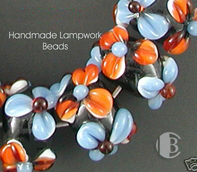 single glass bead partial detailed view