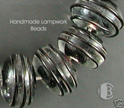 single glass bead partial detailed view