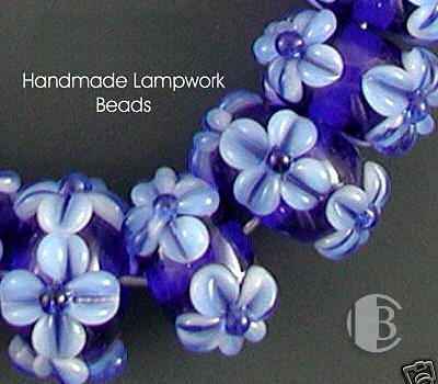 single glass bead partial detailed view