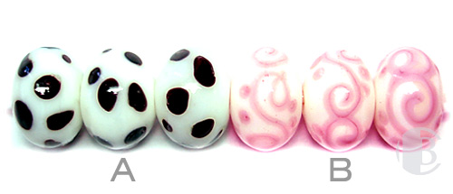 A: White & Dots - B: White & Red Stripes